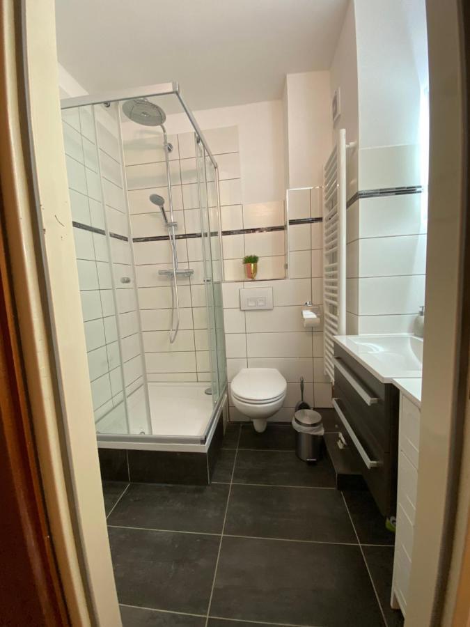 Apartment In Uninaehe Lübeck Eksteriør bilde