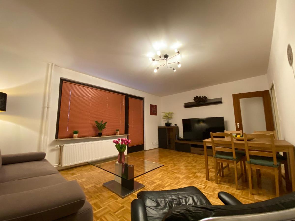 Apartment In Uninaehe Lübeck Eksteriør bilde